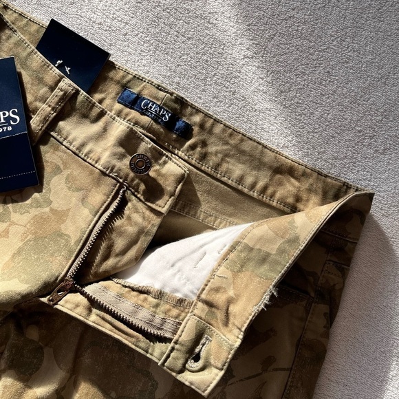 NWT Chaps Camo Print Mid-rise Slim Leg Super Stretch Skinny Pant 4 - Picture 10 of 16